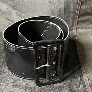 Well made in Germany. Elegant Black Patent Leather Women's Belt Med(32-34)